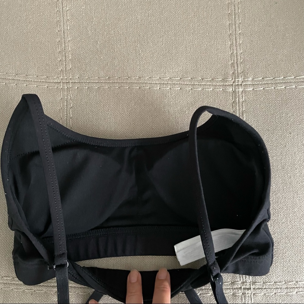 Lorna Jane sport bra - Picture 4 of 6